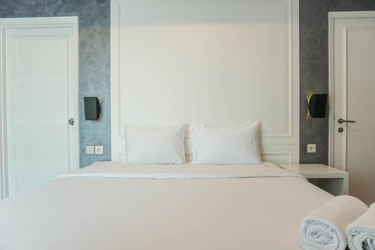 Luxurious 2br At Casa Grande By Travelio * Jakarta